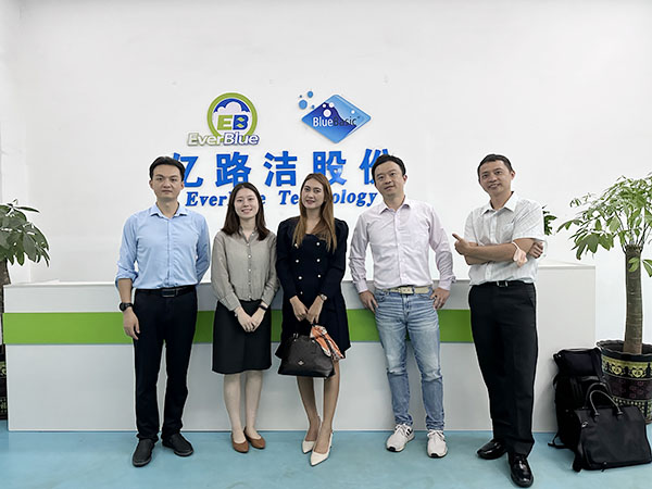 菲律宾客户李总一行来...